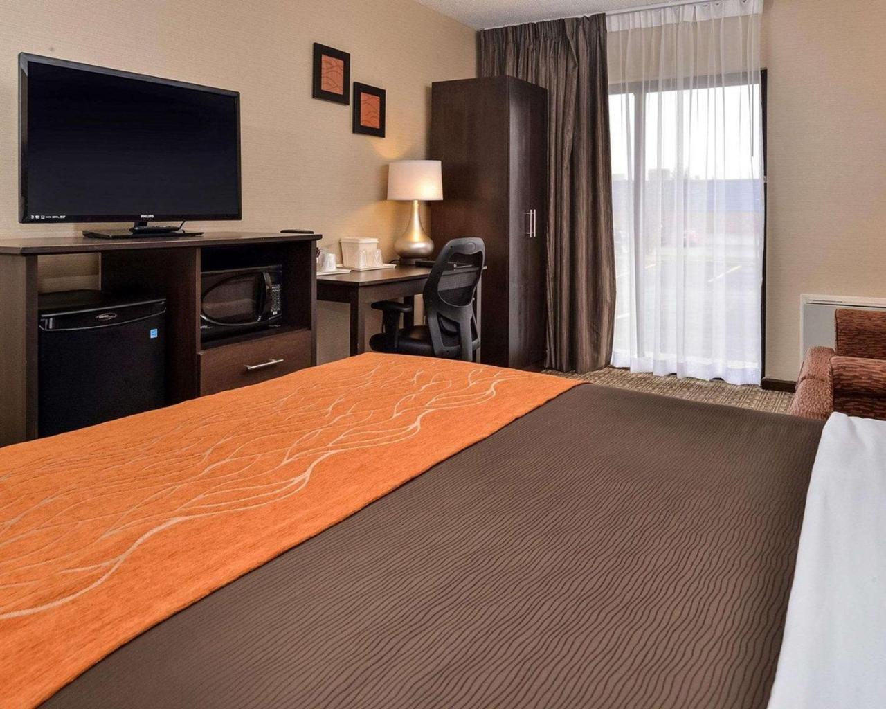 Comfort Inn Brampton Eksteriør billede